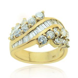 2.25 Ct. Tw. Baguette and Round Cut Diamond 14K Yellow Gold Ring